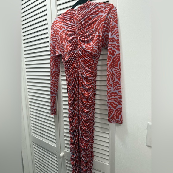 A.L.C. Ansel Ruched Long-Sleeve Body-Con Midi Dress - Picture 7 of 8